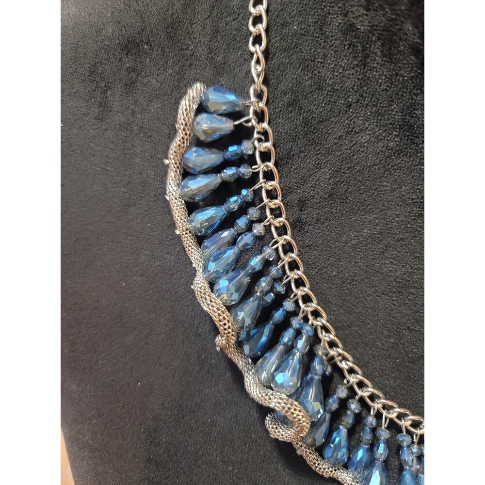 Women's Silver Tone Blue Faceted Crystal Bib Necklace Statement Fashion Jewelry - Picture 5 of 7